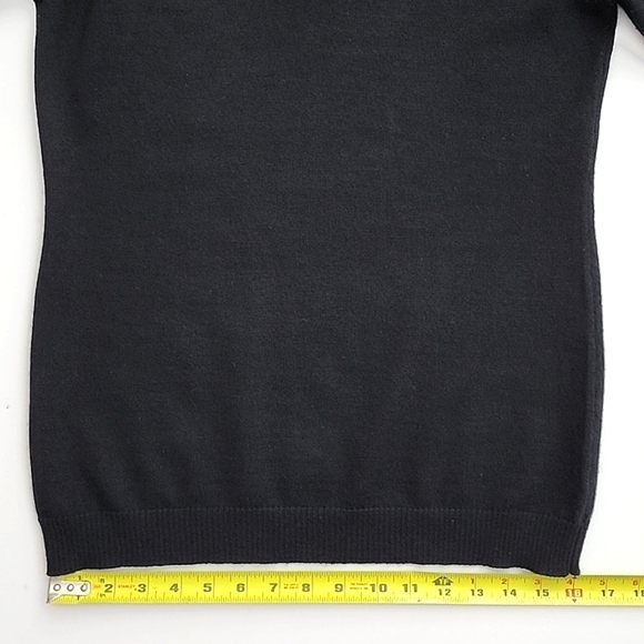 Jones & Co. Women's Black 100% Merino  V Neck Pullover Sweater Size Medium - Picture 11 of 12